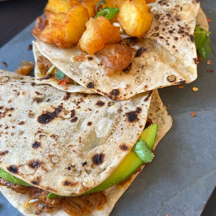 review photo of Umami Gastronomia - Cozinha Vegetariana Tacos Jaquitos shared by @camilawinters on 12 Aug 2022 - review
