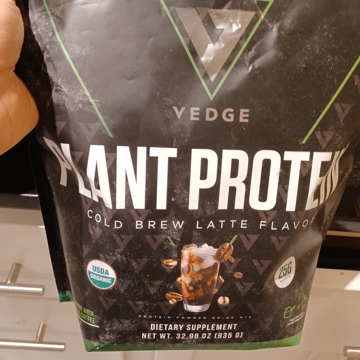 photo of Vedge Nutrition Cold Brew Latte shared by @darkhana21 on  11 Dec 2021 - review