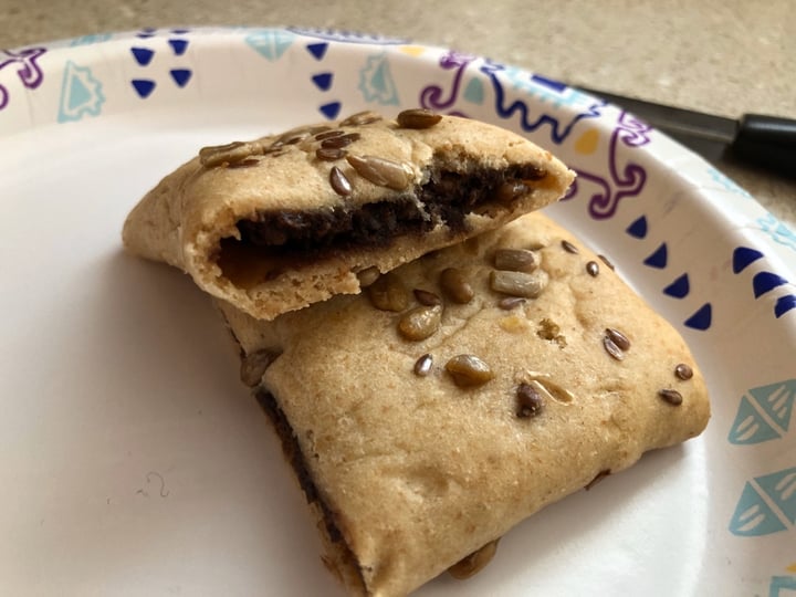 photo of Sweet Earth Sweet Earth POGO Chocolate Banana & Flax Wrap shared by @steffensenskitchen on  23 Feb 2020 - review