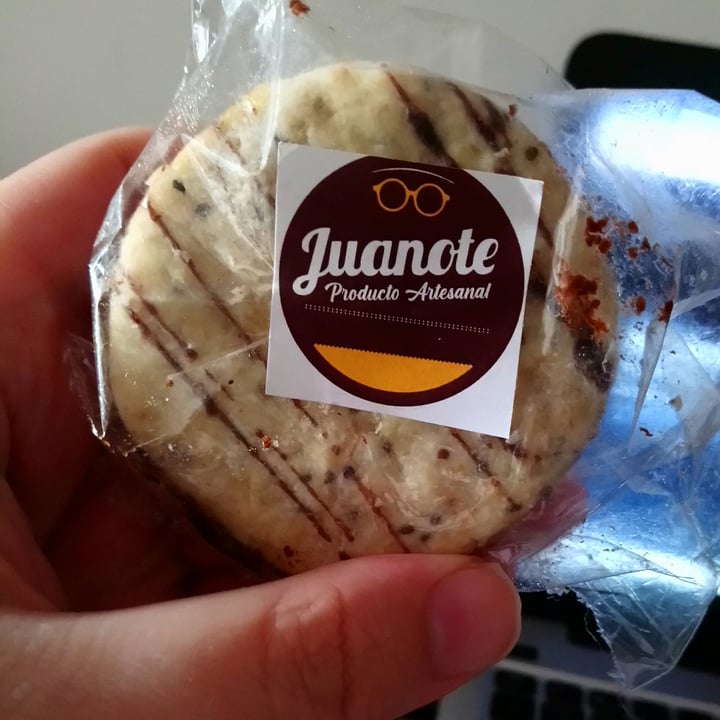 photo of Juanote Alfajor de fruta shared by @mcolella on  09 Apr 2021 - review