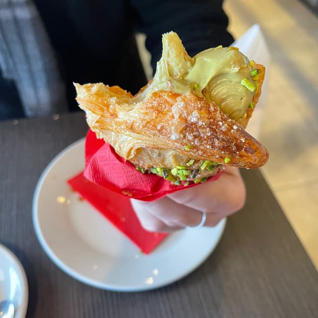 Photo of the dish “brioches vegana”