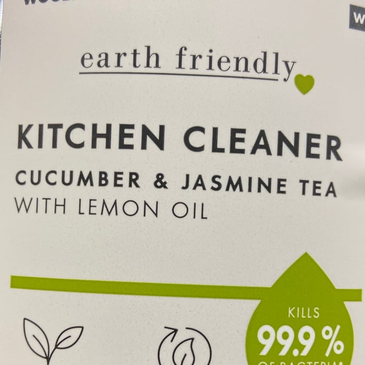 photo of Woolworths Kitchen cleaner Cucumber and jasmine tea with lemon oil shared by @pigsnpaws on  03 Feb 2021 - review