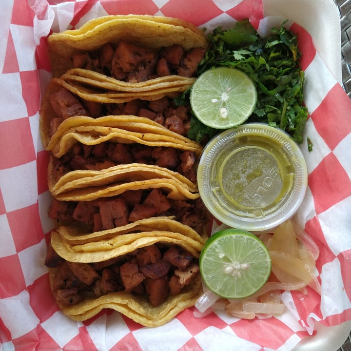photo of Goji Vegan Café (Take Away) Tacos Seitan shared by @pacomx on  02 Feb 2022 - review