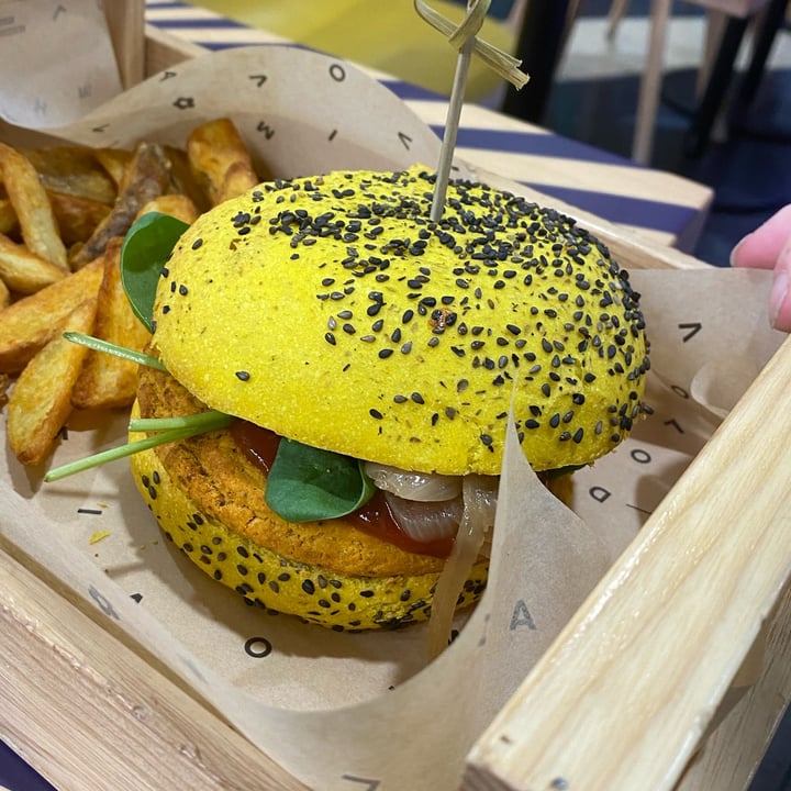 photo of Flower Burger Spicy Cecio shared by @valf on  02 Sep 2022 - review