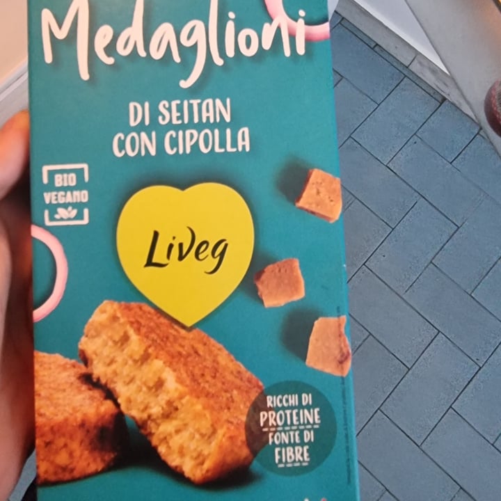 photo of Liveg Medaglioni di Seitan Con Cipolla shared by @matteog on  23 May 2022 - review