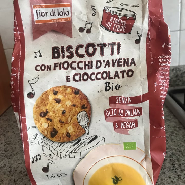 photo of Fior di lolo Biscotti Con Fiocchi D' Avena E Frutta (Bio) shared by @asji on  18 Apr 2022 - review
