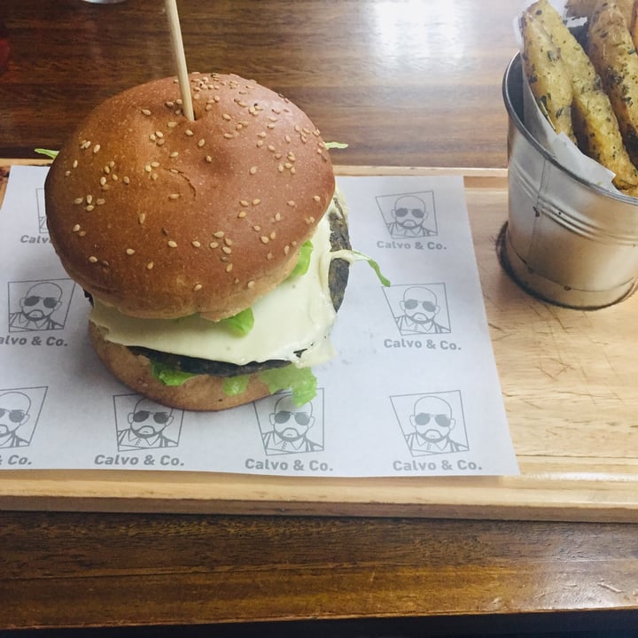 photo of Calvo & Co. Vegan Burger shared by @maurizio on  11 Apr 2021 - review