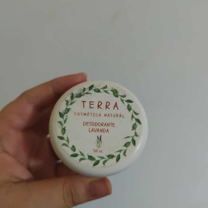 photo of Terra Cosmética Natural Desodorante de Lavanda shared by @madamlestrange on  16 Apr 2022 - review