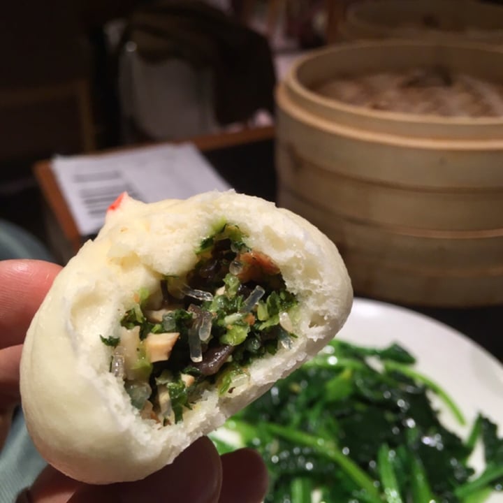 photo of Din Tai Fung Steamed Vegetarian Buns shared by @vikas on  08 Jan 2019 - review
