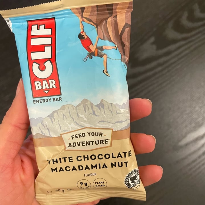 review photo of Clif Bar White Chocolate Macadamia Nut Flavor Bars shared by @animovegan on 15 Mar 2022 - review