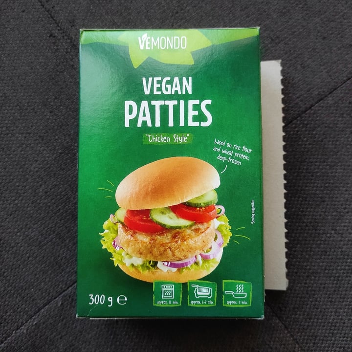photo of Vemondo Vegan Patties Chicken Style shared by @thekindseed on  24 Apr 2022 - review