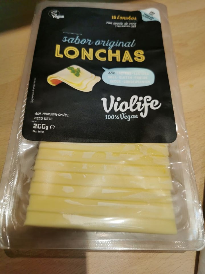 photo of Violife Lonchas Sabor Original shared by @veganraskal on  07 Mar 2020 - review