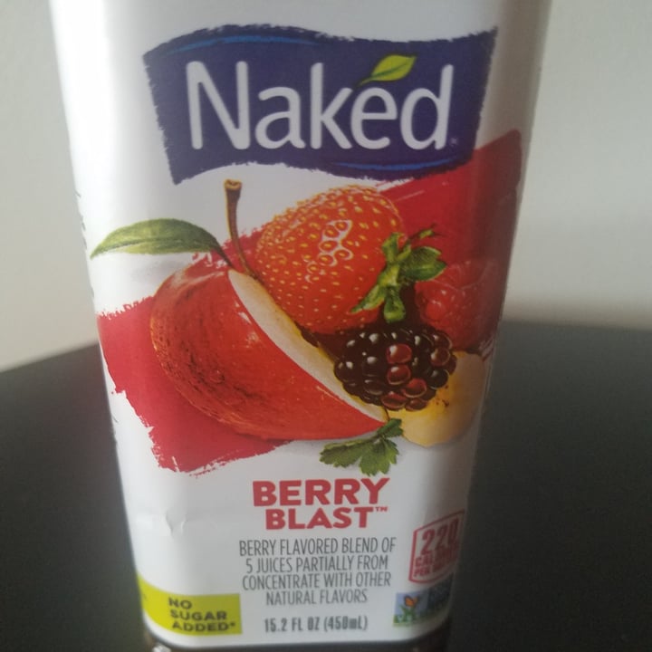 photo of Naked Juice Berry Blast shared by @veganbylucianabene on  29 Apr 2022 - review