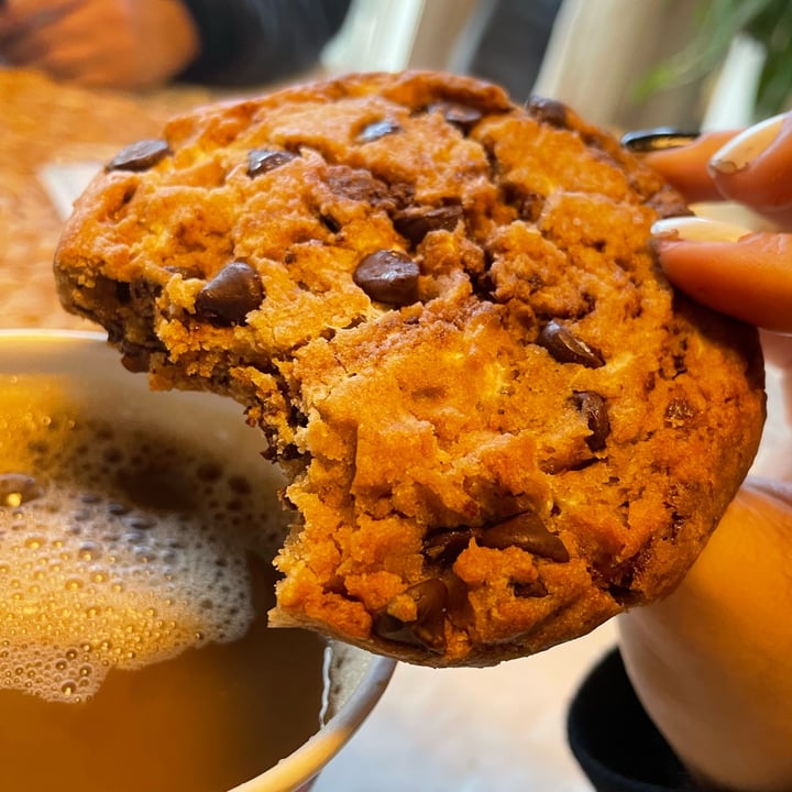 photo of Copper Branch S’mores cookie shared by @beckiesveggies on  24 Oct 2021 - review