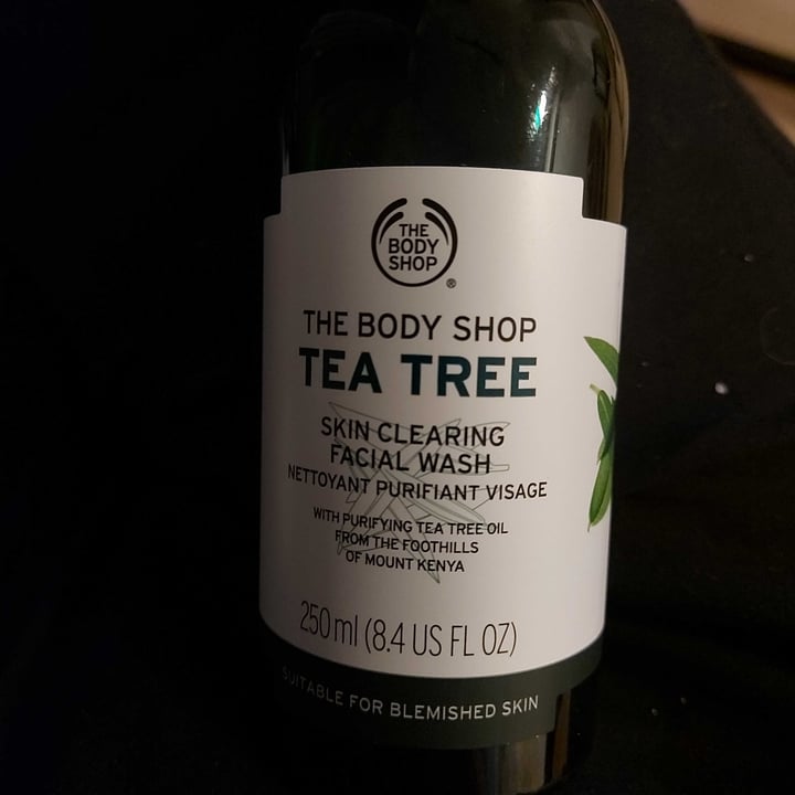 photo of The Body Shop Tea tree face wash shared by @fefenanda on  11 Jun 2022 - review