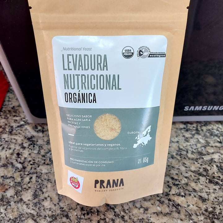 photo of Prana Nutricional yeast shared by @alvarocastel on  16 Jun 2020 - review
