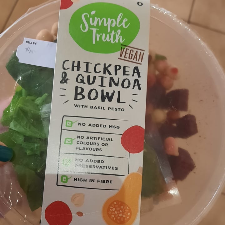 photo of Simple Truth Chickpea and quinoa bowl shared by @ahimsasunflower on  07 Aug 2020 - review