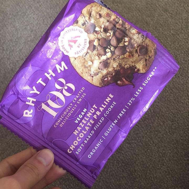 photo of Rhythm 108 Hazelnut chocolate praline soft-baked filled cookie shared by @alienwa on  22 Apr 2022 - review