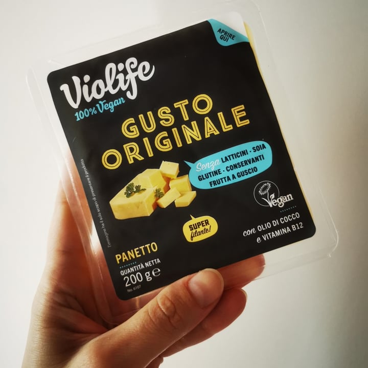 photo of Violife panetto gusto originale shared by @veganvicky on  15 Sep 2022 - review