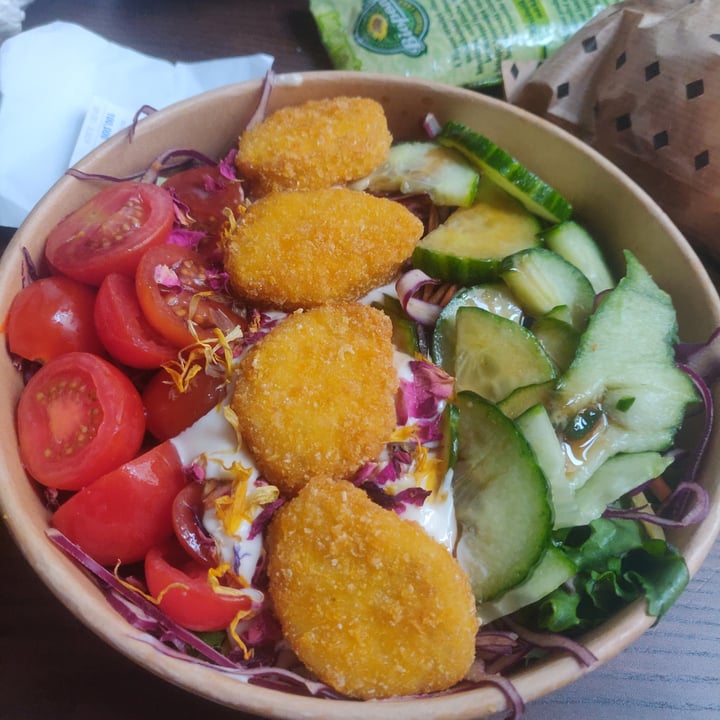 photo of Swing Kitchen Nugget Salad shared by @andras on  07 Dec 2020 - review