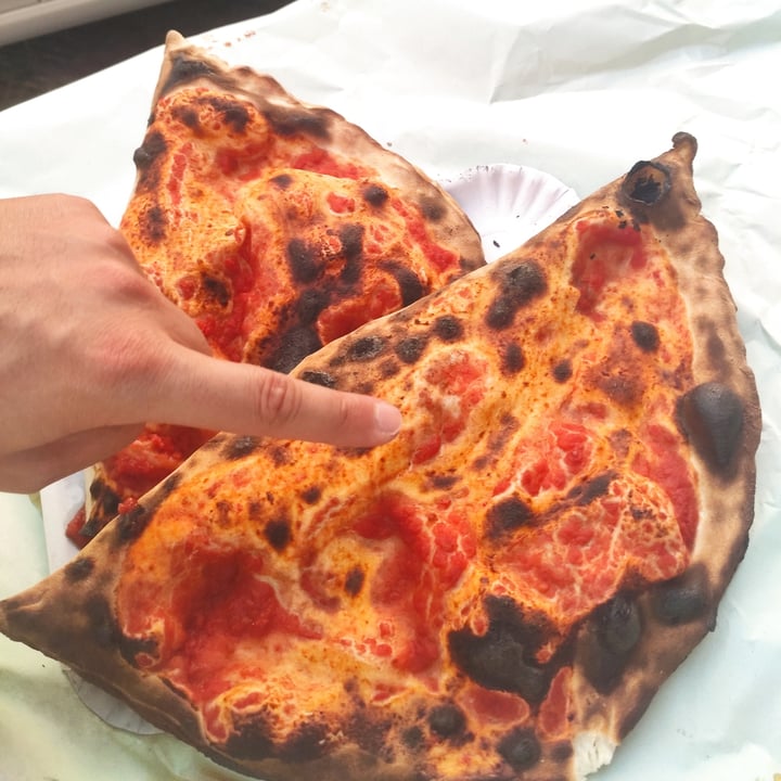 photo of Pizzeria Di Cosimo Panzerotto con pomodoro e melanzane shared by @maryd9 on  23 Mar 2022 - review
