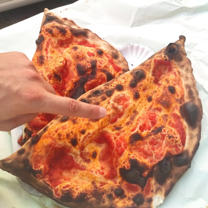 review photo of Pizzeria Di Cosimo Panzerotto con pomodoro e melanzane shared by @maryd9 on 23 Mar 2022 - review