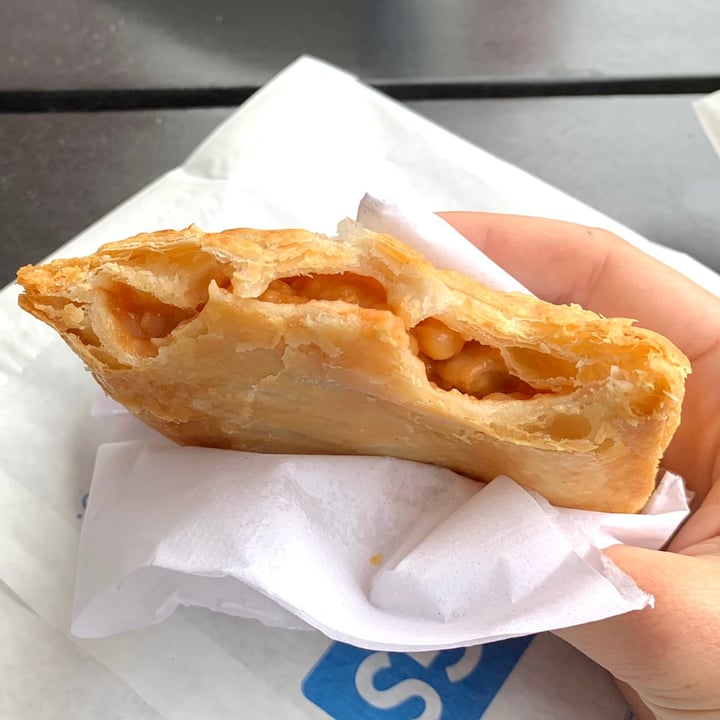 photo of Greggs Sausage, Bean & CheeZe Melt shared by @vegpledge on  13 Aug 2021 - review