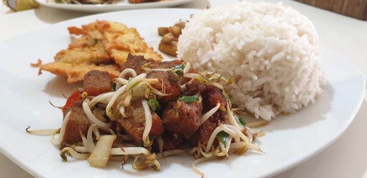 photo of Loving Corner Modernland Nasi Campur shared by @lounded on  22 Jun 2019 - review