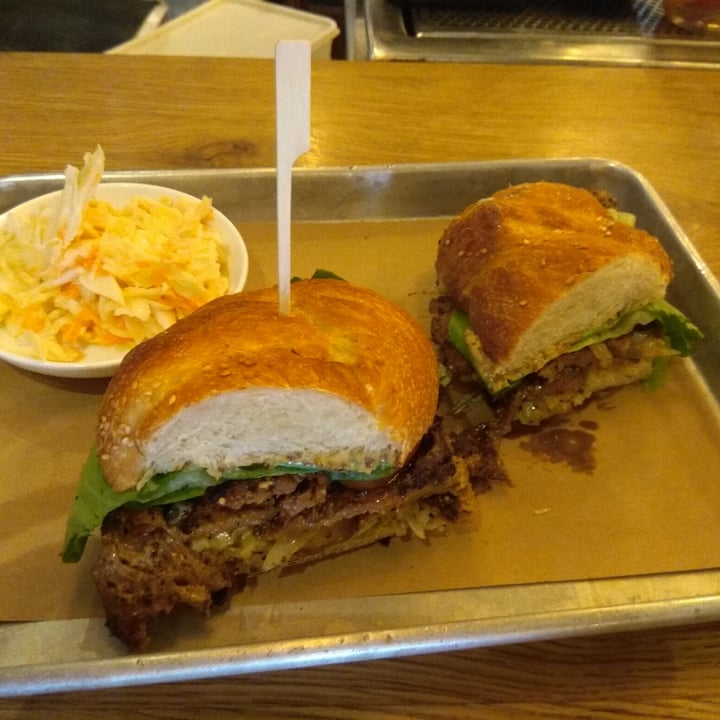 photo of 416 (Four One Six) Roast Beef Sandwich shared by @moran on  30 Sep 2020 - review