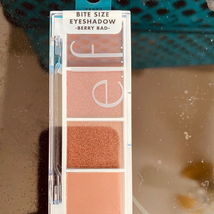 review photo of e.l.f. Cosmetics Eye shadow shared by @vpruitt on 13 Mar 2022 - review