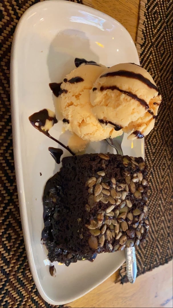 photo of Vegan Heaven Brownie with Ice Cream shared by @mjdanielle on  01 Feb 2020 - review