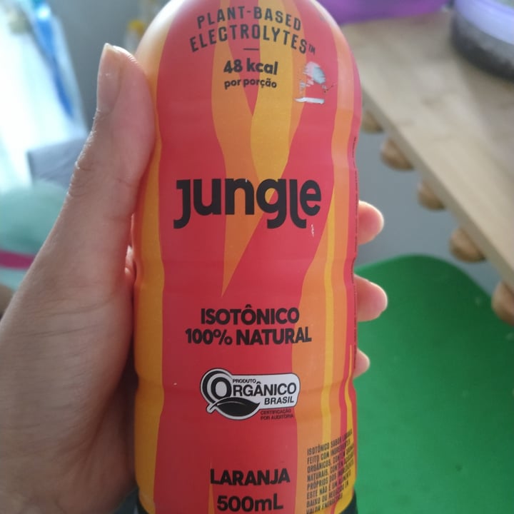 photo of Jungle Isotônico plant based shared by @grasieleperanovichi on  20 Apr 2022 - review