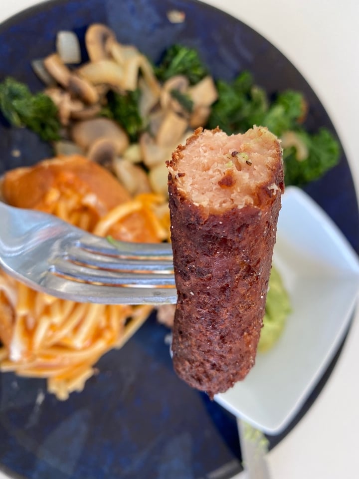 photo of Linda McCartney's 6 Vegetarian Sausages shared by @juztinebale on  20 Feb 2020 - review