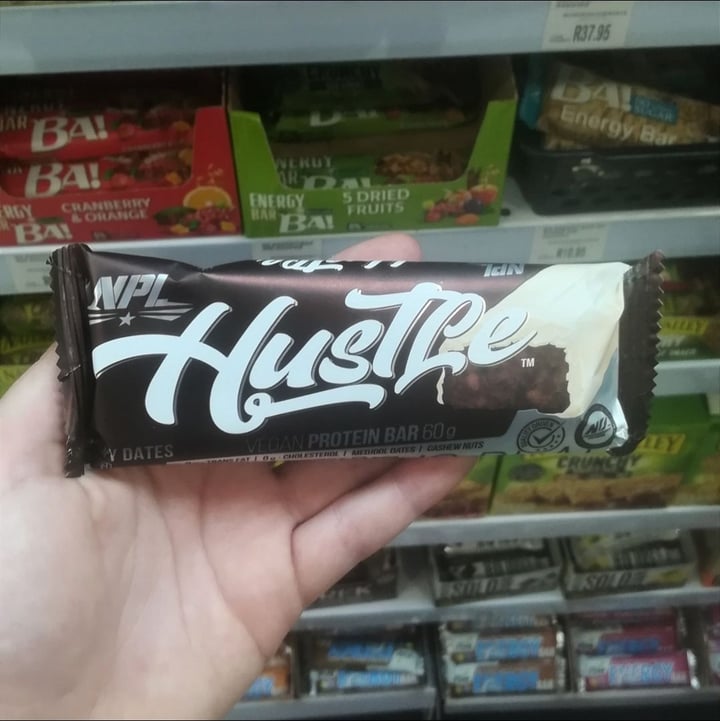 photo of Hustle Hustle Vegan Protein Bar shared by @saveggie on  05 Jan 2020 - review