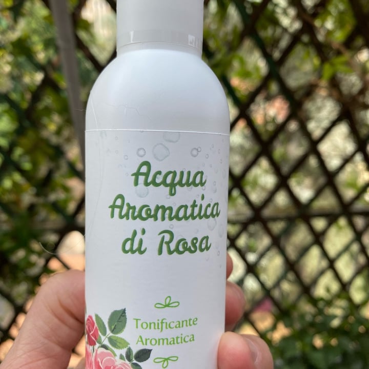 review photo of Antos cosmesi naturale Acqua Aromatica Di Rosa shared by @lauracavalli on 17 Jun 2022 - review