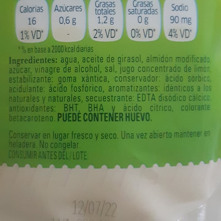 review photo of Hellmann’s Mayonesa Liviana shared by @giseveg on 10 Nov 2021 - review