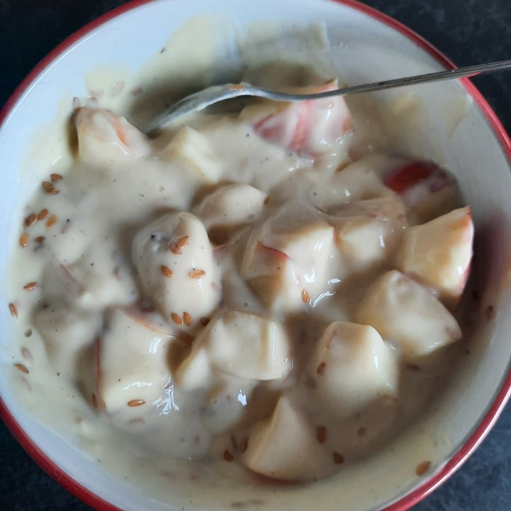 review photo of Plant Menu Vanilla Soy-Gurt shared by @vihervn on 11 Apr 2021 - review