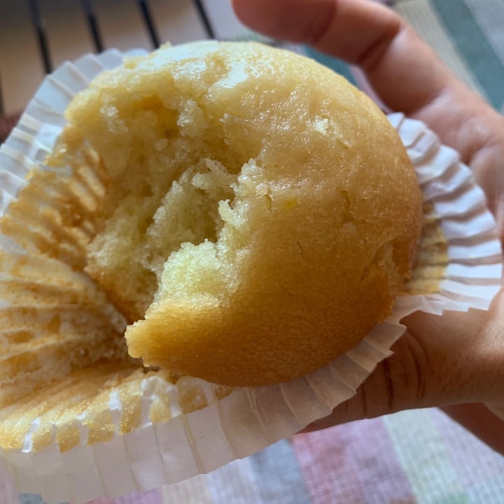 photo of Vemondo  muffin vegano shared by @catortorella on  06 Aug 2022 - review