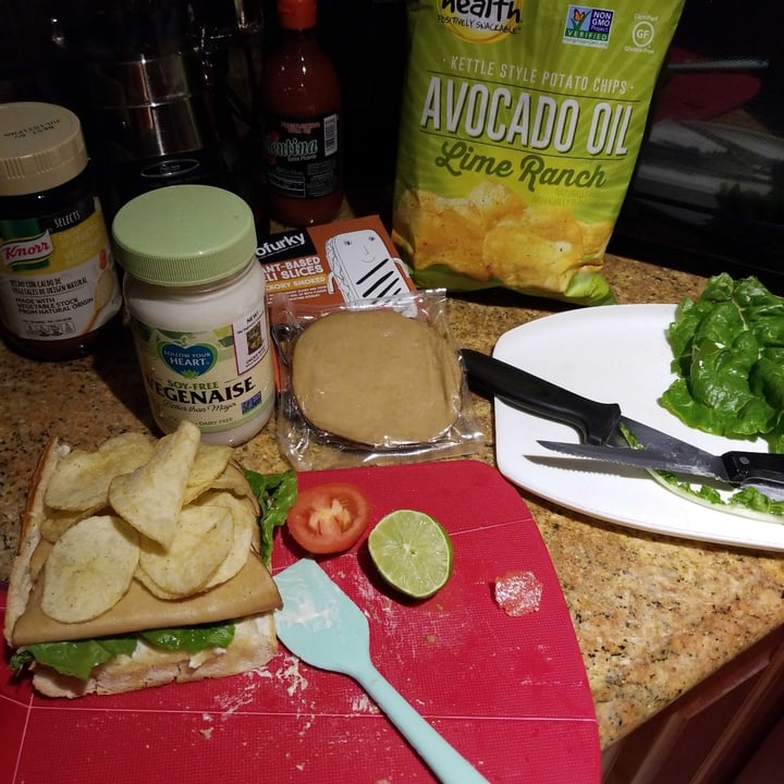 photo of Tofurky Plant Based Deli Slices Hickory  Smoked shared by @missokomichel on  24 Sep 2020 - review
