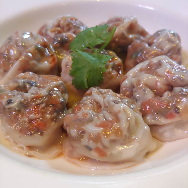 photo of Real Food Steamed dumplings shared by @vegananu on  07 Sep 2020 - review