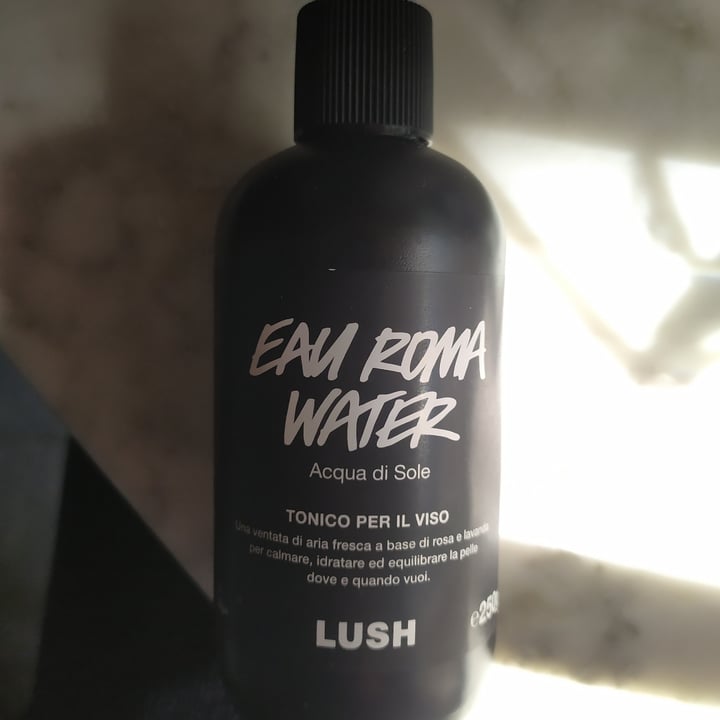 photo of LUSH Fresh Handmade Cosmetics Eau Roma Water shared by @giuliabe on  24 Mar 2022 - review