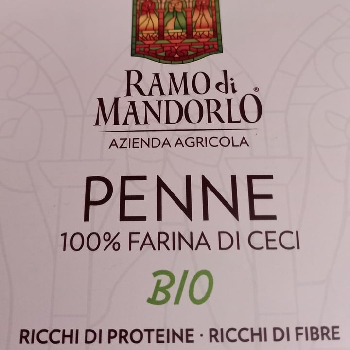 photo of Ramo di mandorlo Penne Ai Ceci shared by @martinamaria7 on  03 Jul 2022 - review