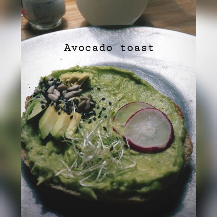 review photo of OL'DAYS Coffee and Deli Avocado Toast shared by @daianagonzalez on 09 May 2021 - review