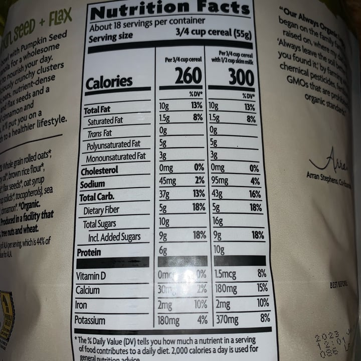 photo of Nature’s Path Organic Pumpkin Seed & Flax Granola shared by @usa-ute on  14 May 2022 - review