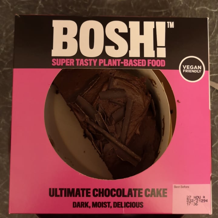 photo of Bosh! Ultimate Chocolate Cake shared by @juliakrz on  16 Dec 2021 - review