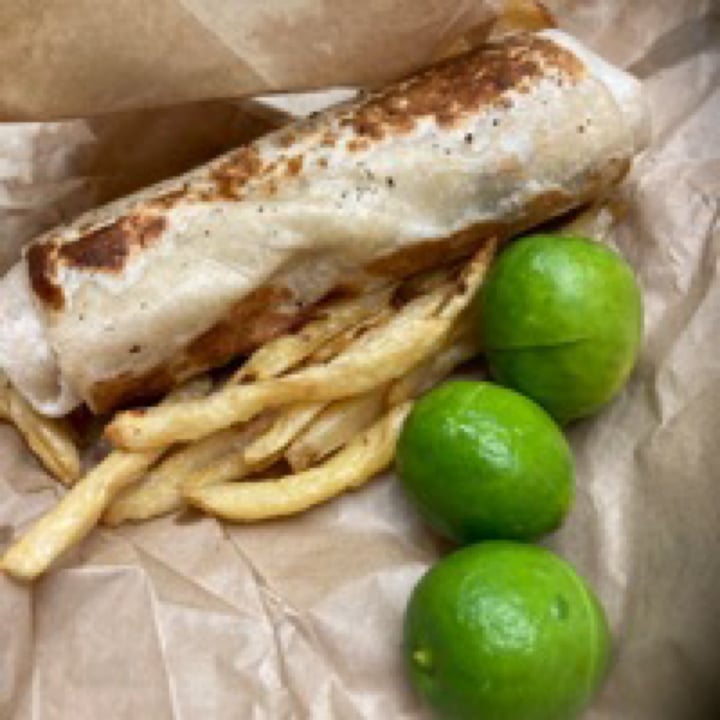 photo of A darle, que es taco vegano Burrito de Bisteck shared by @veganskater on  19 Jun 2021 - review