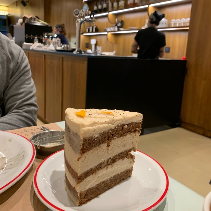 photo of Gordo Vegano Carrot cake shared by @sechague on  15 Apr 2022 - review