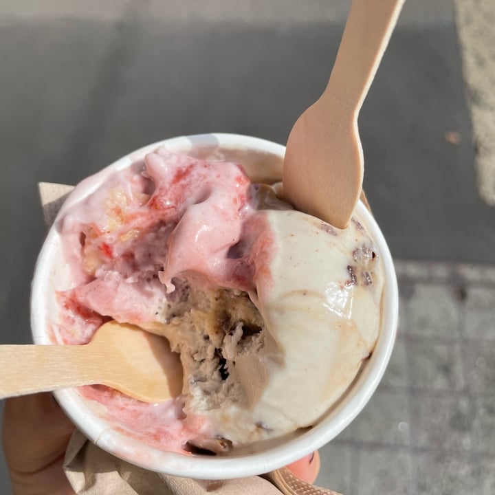 photo of enila - plant based ice cream & café ice cream shared by @nicolettab on  24 Jun 2022 - review