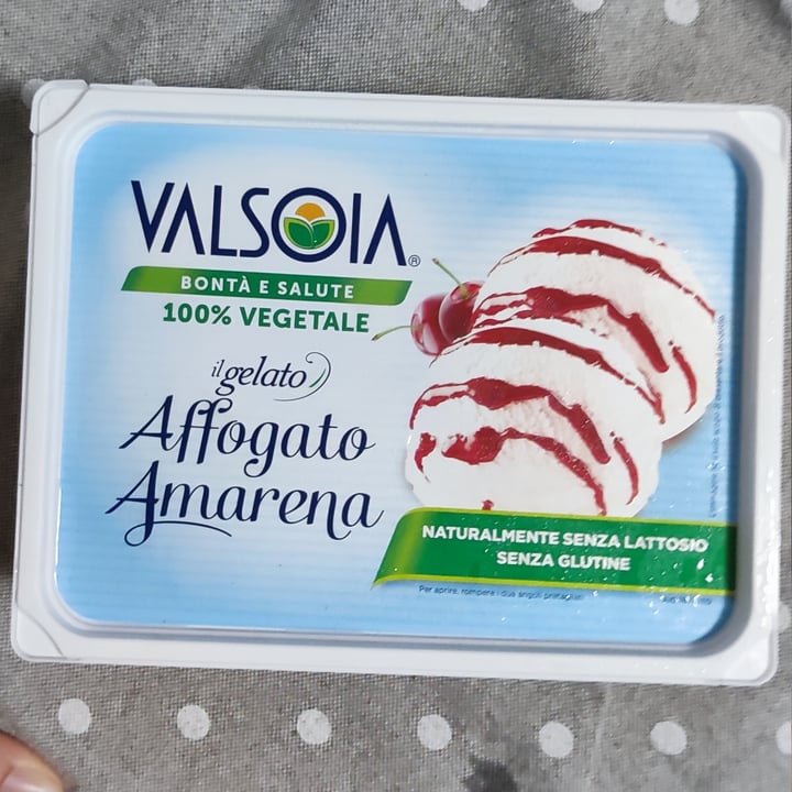 photo of Valsoia Il gelato Affogato Amarena shared by @lilils on  05 Sep 2022 - review