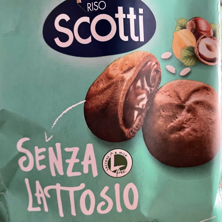 review photo of Riso Scotti Frollino ripieno con crema nocciola shared by @valecory on 10 Feb 2022 - review